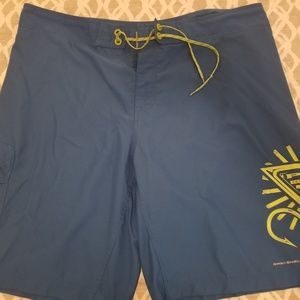 Columbia PFG swim trunks sz42